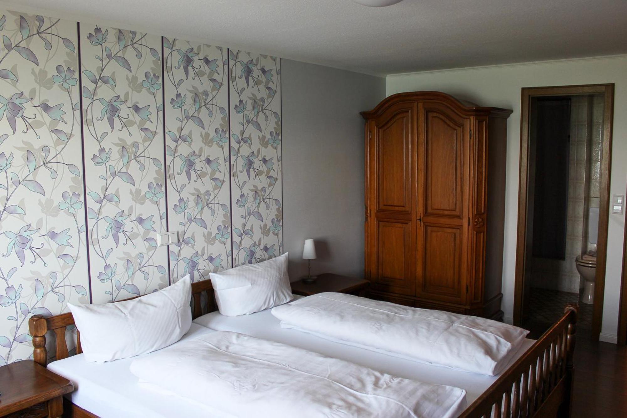 Zwovier Meersburg Luaran gambar