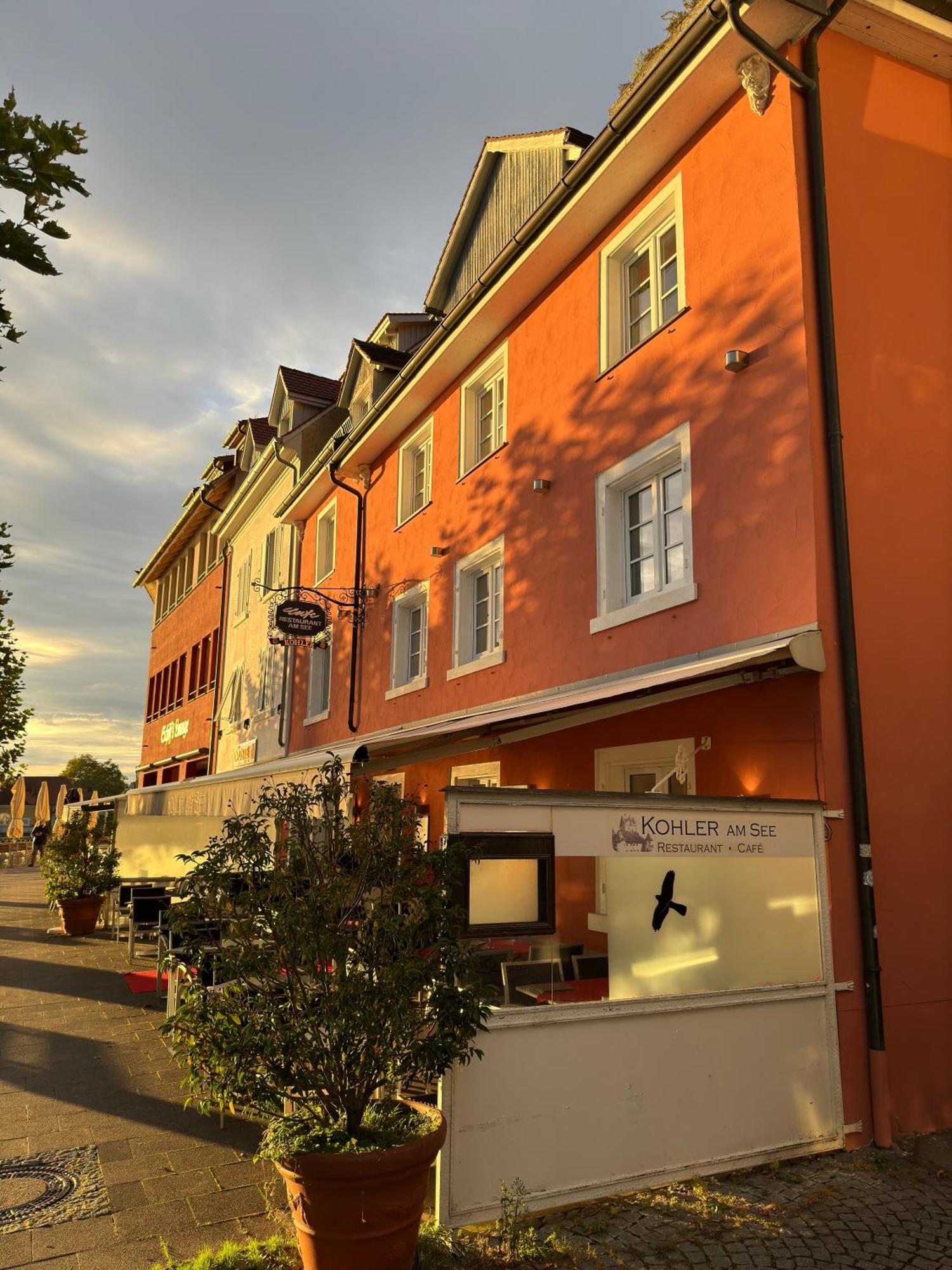 Zwovier Meersburg Luaran gambar
